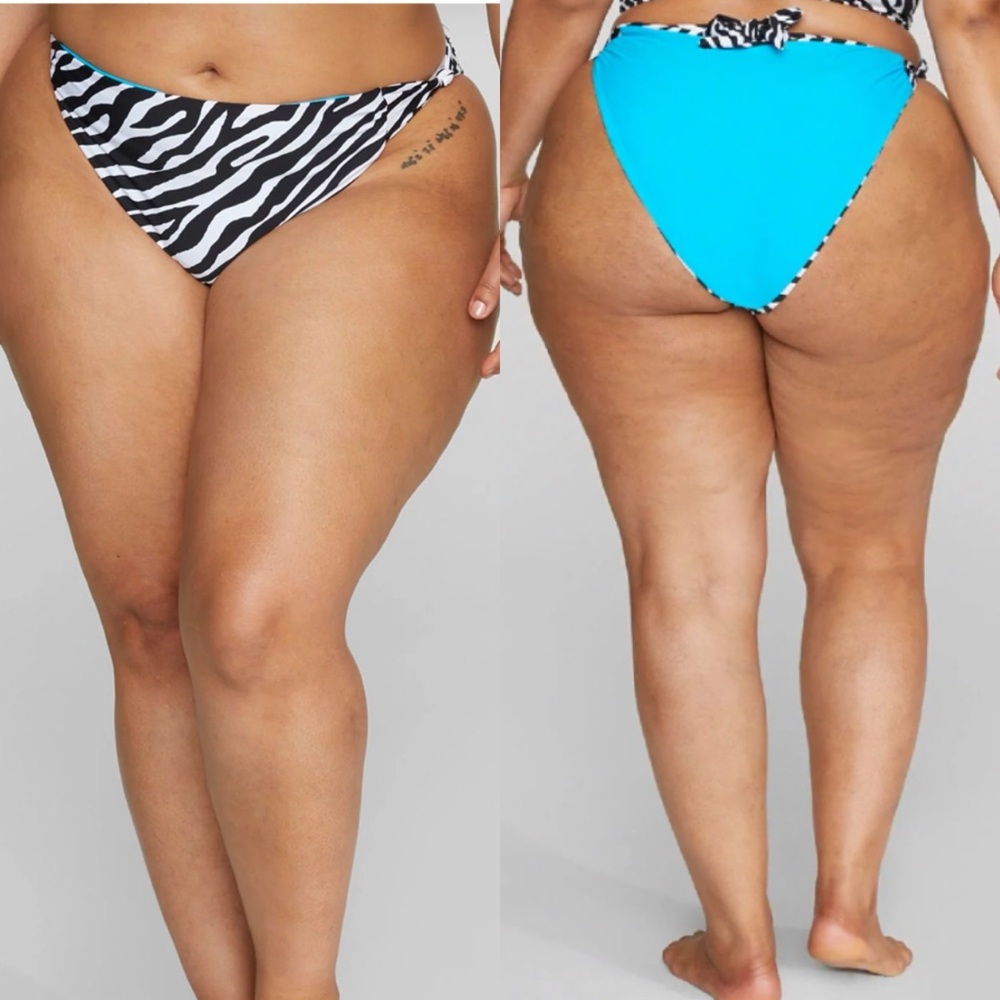 NWT Reversible Bikini Bottom -Size 2